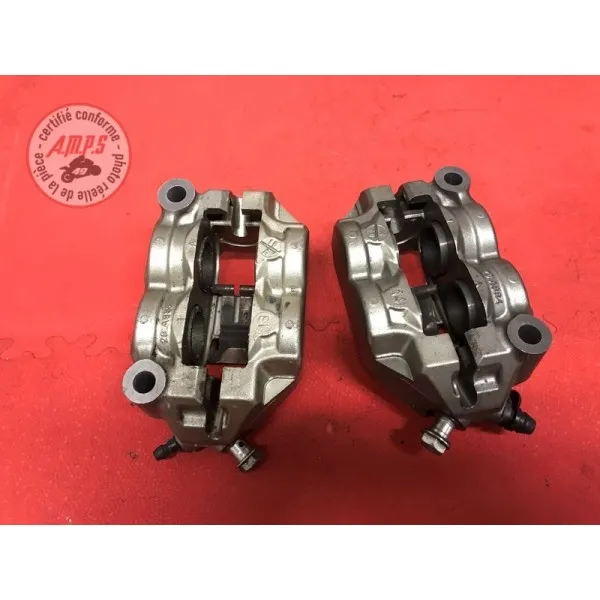 Paire d'étrier de frein avant Brembo M50 Aprilia RSV4 RR 2017 à 2020